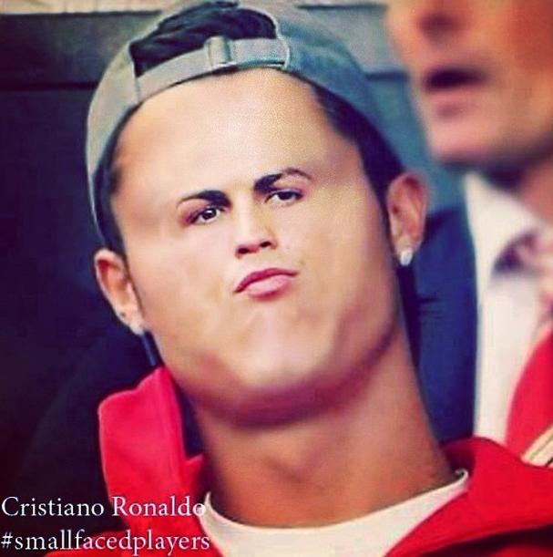 童乳巨颜！虽然你胸小，但是你脸大啊！