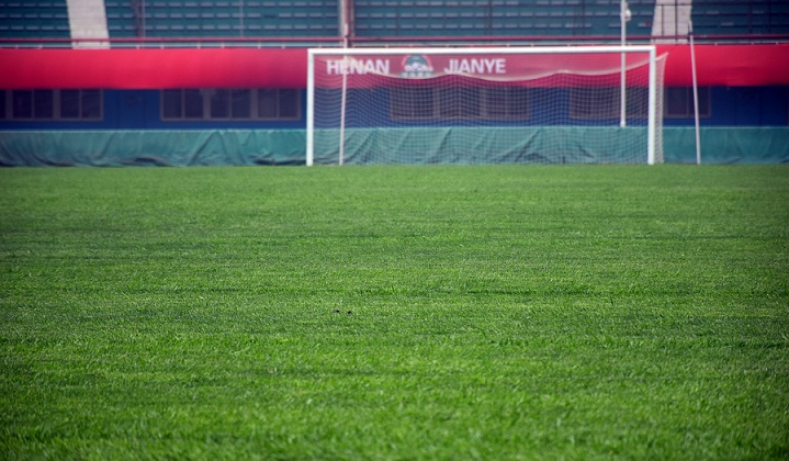 建业足球主场草皮,河南建业主场草皮翻新视频
