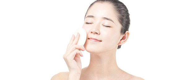 闭合性痘痘最佳治疗方法,闭合性痘痘里面有粉刺