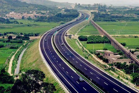 开车去外地旅游时有违章怎么处理,出门旅游车辆违章怎么处理