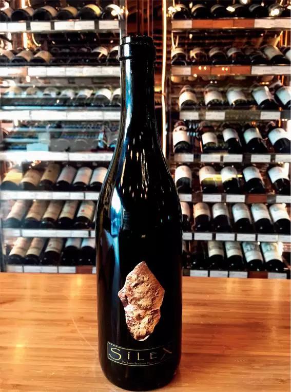 开瓶费该不该收,开瓶费是什么费用