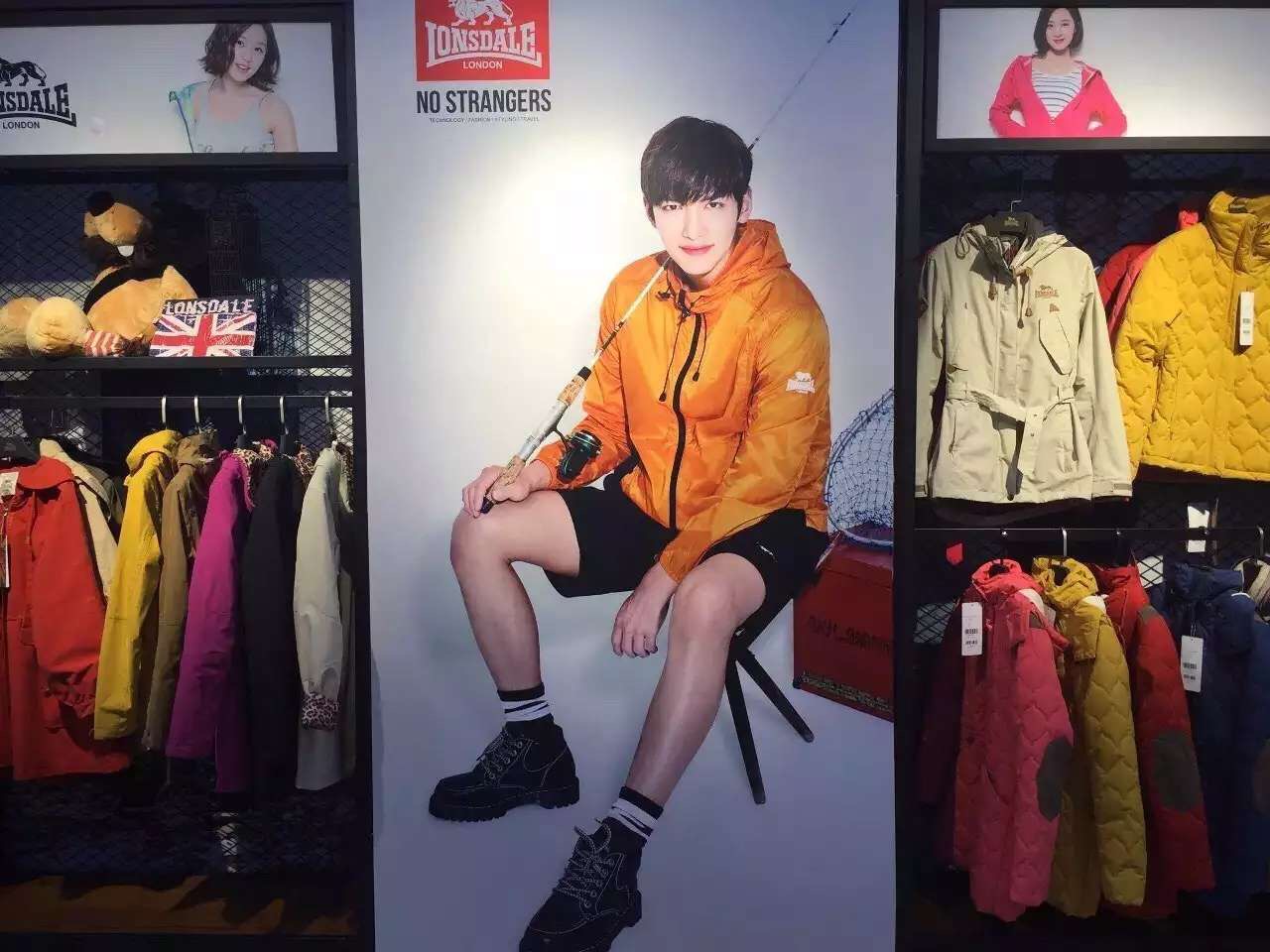 龙狮戴尔标志,龙狮戴尔属于几线品牌