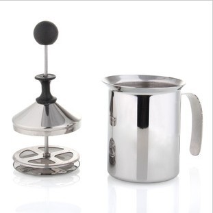 电动打奶器的正确使用方法,手动打奶器拉花