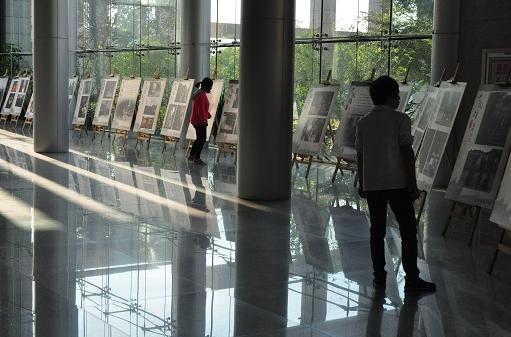 椒江潮人洪明辉，用相机记录乡愁