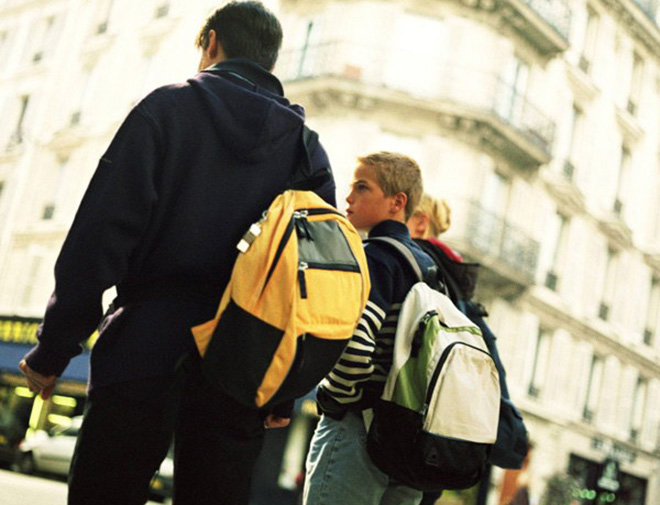 香奈儿gabrielle双肩包的背法,lvexcursion双肩包背法