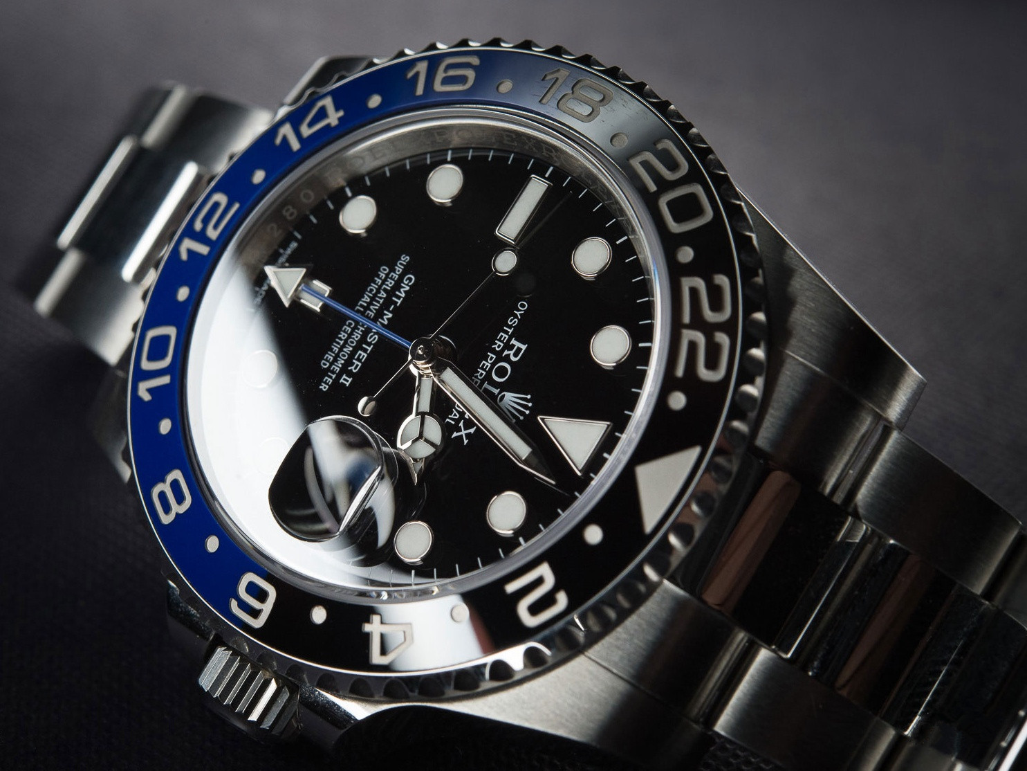 鎻湶骞曞悗榛戝箷,鍐呭箷鏇濆厜闇囨儕浼椾汉