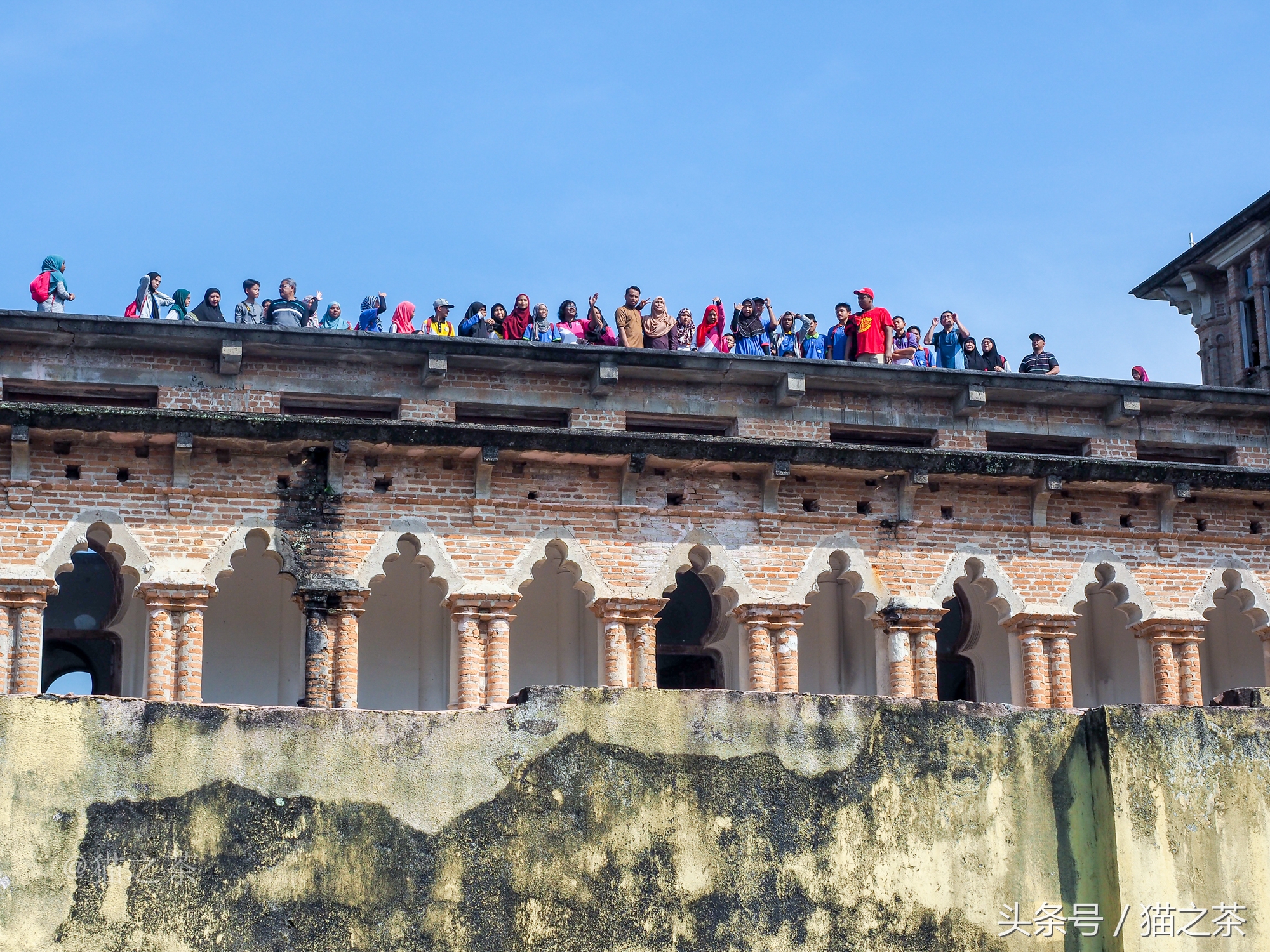 4大最恐怖荒废的城堡,探索废弃多年的诡异城堡