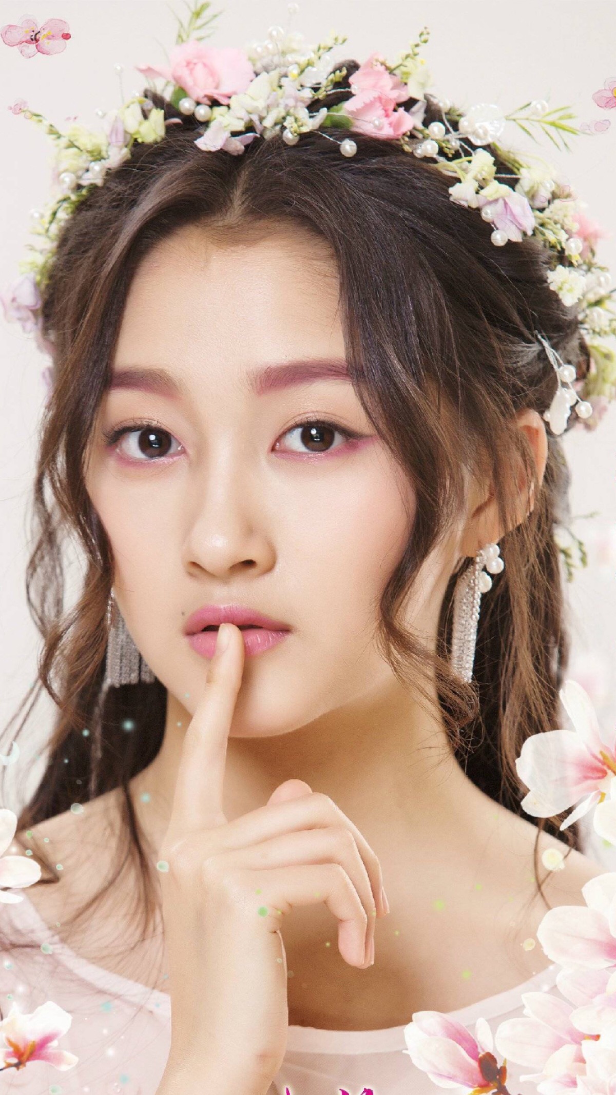 关晓彤惊艳写真照壁纸,鹿晗关晓彤壁纸