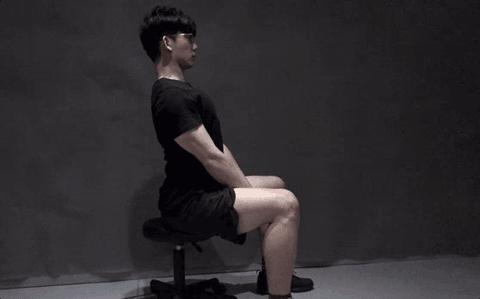 低头玩手机颈椎痛有什么姿势缓解,低头玩手机脖子疼吃什么药