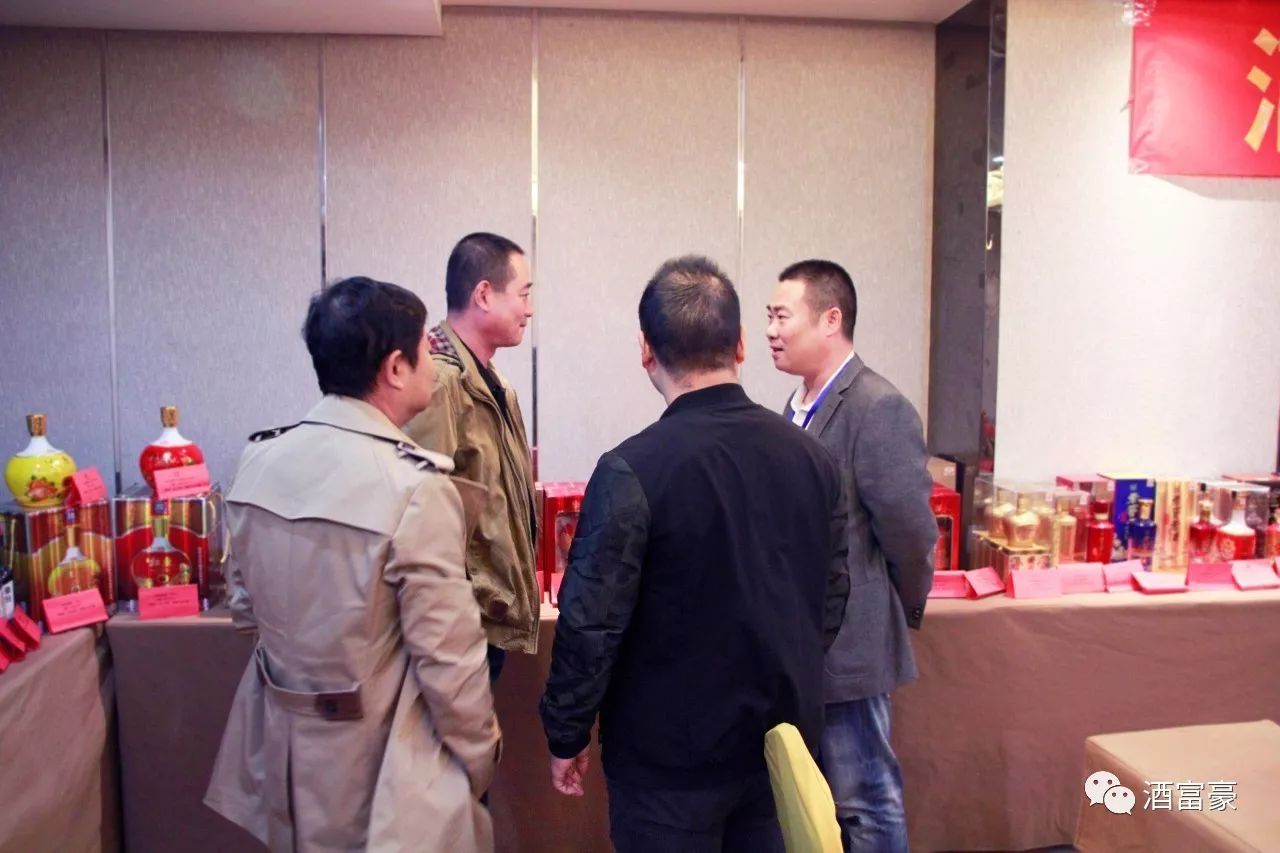 热烈庆祝展销会圆满成功,热烈祝贺商会圆满成功