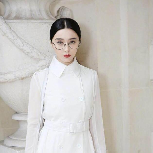 张丰毅范冰冰穿帮视频,让人尴尬的穿帮镜头成为了经典