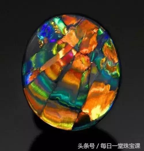 怎样挑选黑欧泊和白欧泊,如何挑选欧泊