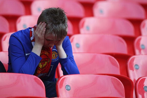 [24期]飞人已走国足还在请别再让球迷哭泣