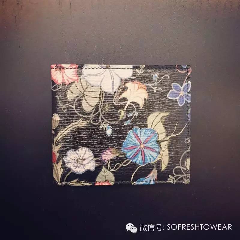 chanel钱包怎么样,买钱包还是卡包