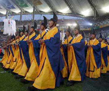 一起回顾历届世界杯主题曲,盘点三首超燃的世界杯主题曲足球