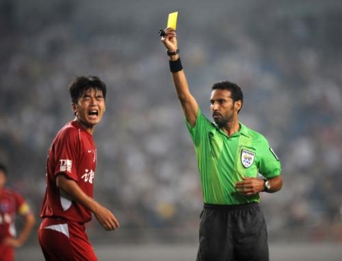 洋哨本轮执法“津门双雄”，一名帅曾斥这么做看不懂！