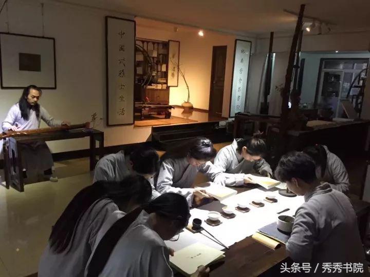 姑娘，你这么优雅，请问师从何处？