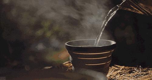 痛经最简单的止痛方法红糖水,红糖水解不解药