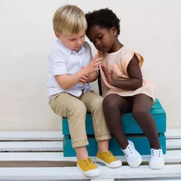 好看又舒服的小白鞋童鞋,舒适又好看的宝宝鞋推荐秋季