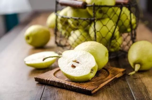 *疆新**库尔勒香梨：秋日滋阴去燥的宠儿