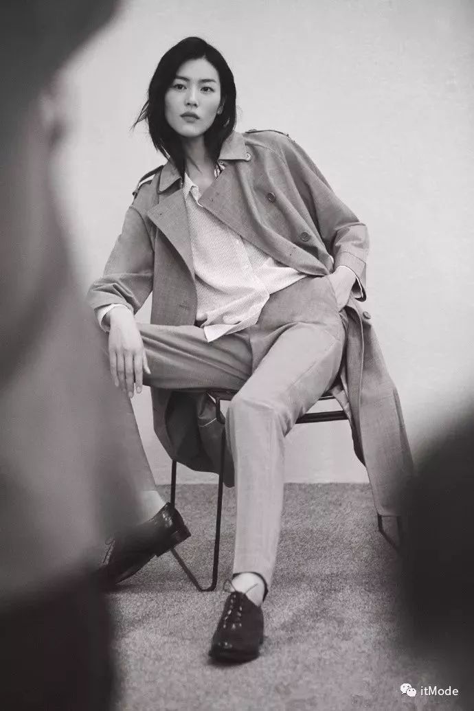 阔腿裤平底鞋,平底鞋阔腿裤搭配图片