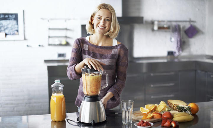 产后两年松垮肚皮如何练出马甲线,产后马甲线瘦身方法