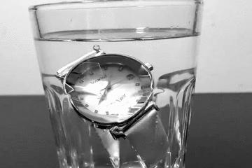 瑞士轻奢腕表 (瑞士高级腕表)