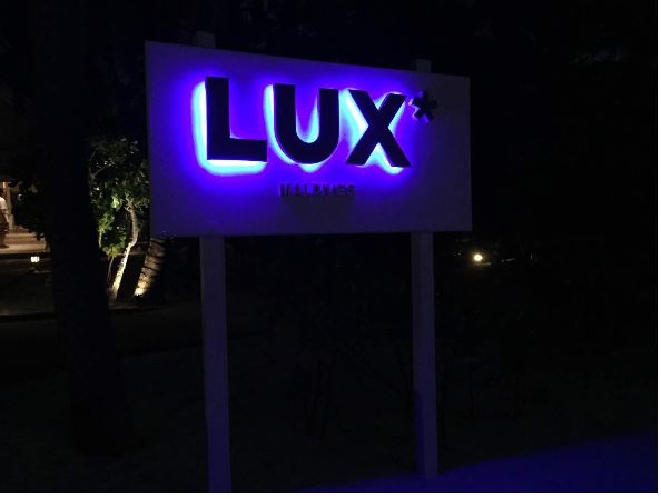 明星的马尔代夫之旅,明星去马尔代夫旅游