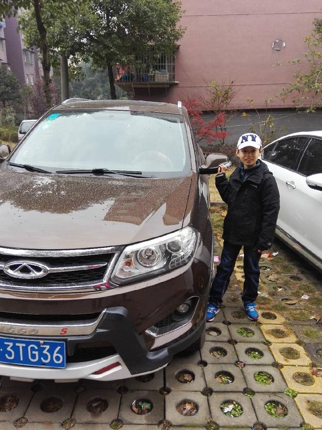 奇瑞瑞虎5行驶8万公里还值得买吗,瑞虎5空间表现怎么样