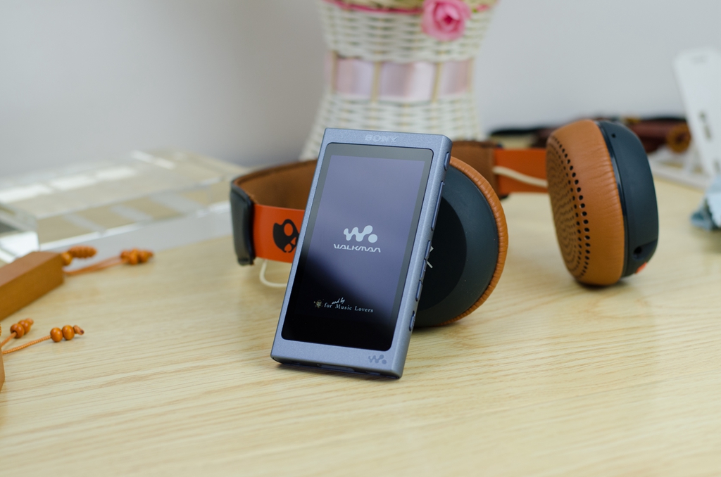 iPod已去,信仰不灭!索尼中端*放播**器值得买么?