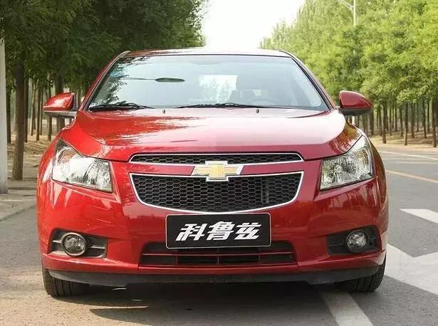 单身男生可以优先考虑的3款平民车！外形帅气回头率高！