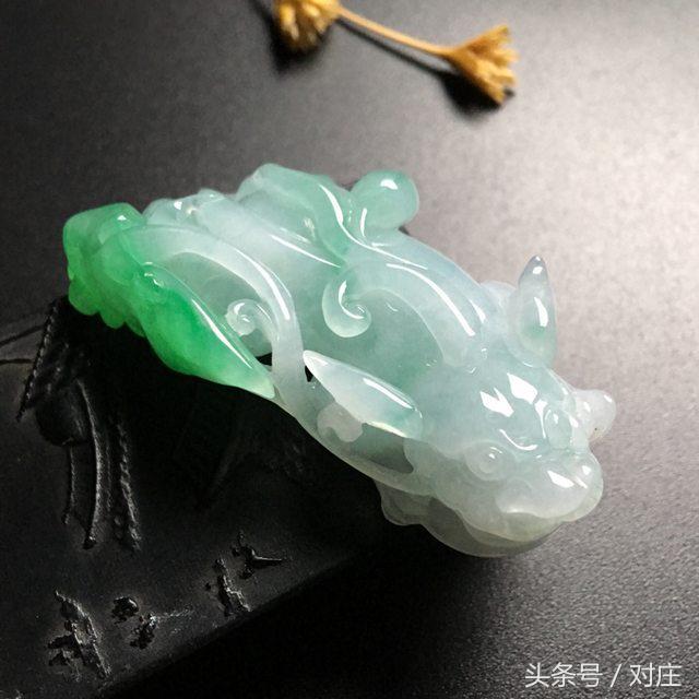 翡翠貔貅公母怎么区分,翡翠貔貅吊坠公母怎么分
