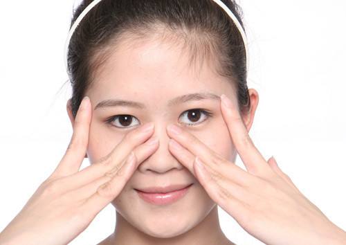 缩小版周笔畅,大脸变小的视频