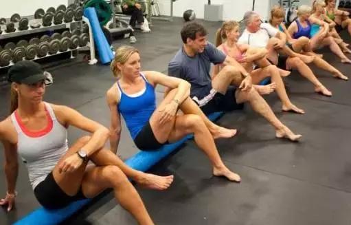 浑身肌肉紧僵,背部的肌肉又僵又紧是什么原因