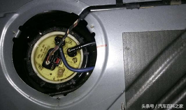 车子有焦糊味,车子有股烧焦的味道是什么原因