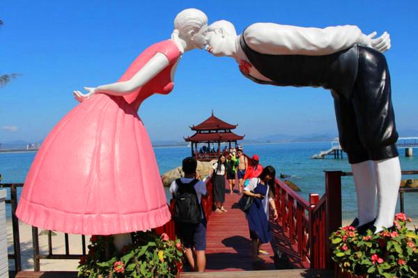 我到过许多地方是指哪里,我去过的地方皆是你看过的风景