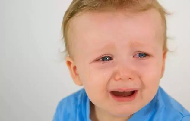 帮助宝宝立即停止哭泣的技巧,宝宝学会这几招就不会哭