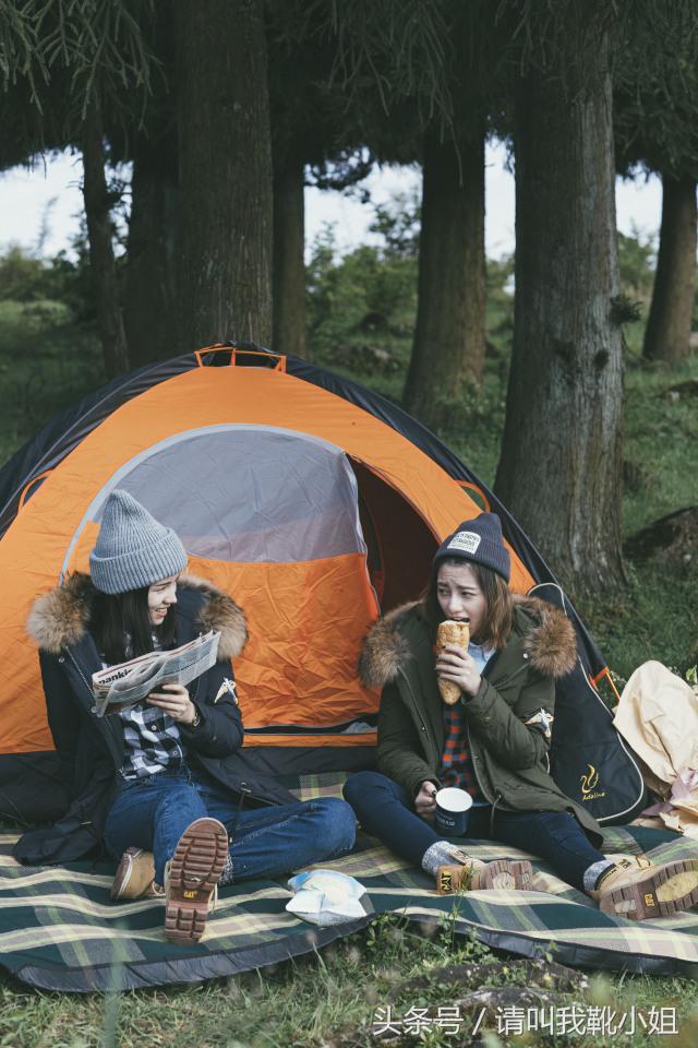 濂崇鎴樿鐧借壊,濂崇鎴樿榛戣壊