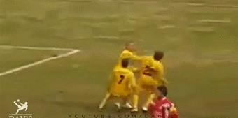 那些年我们看过的球,足球奇葩庆祝动作