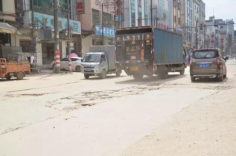 吉隆镇最繁华的时候有多少人,惠东吉隆在哪里