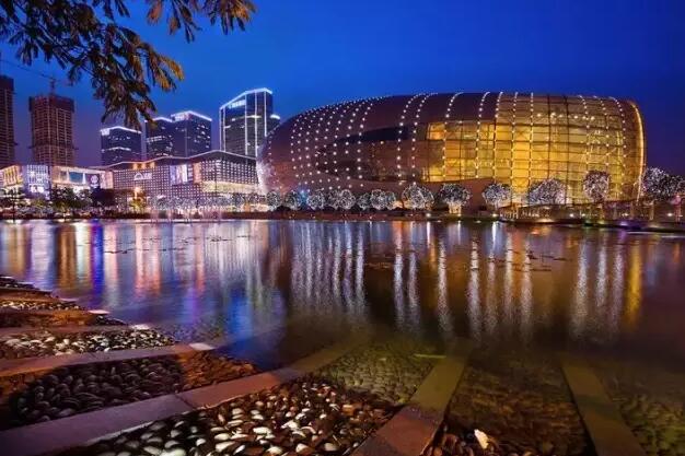 深圳哪买衣服好看还便宜,深圳宝安哪里买衣服便宜又实惠