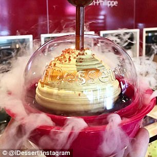 修仙专享冰淇淋！时尚冰淇淋店在冷冻甜点中加入干冰和液氮的效果