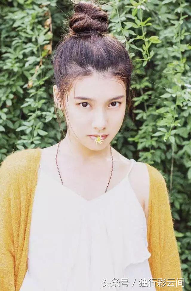 从女孩到女人，有两种成熟的方式｜朱娅独白