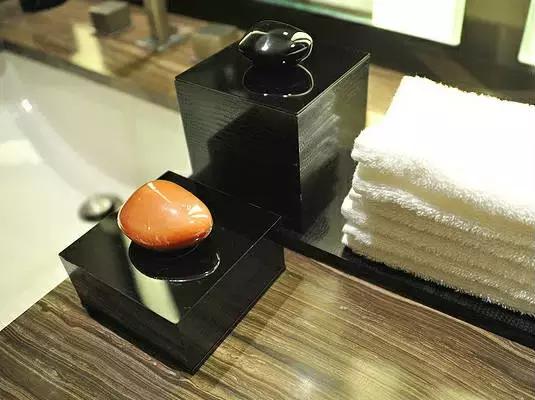 普通酒店里哪些东西可以免费带走,酒店可以免费带走的东西