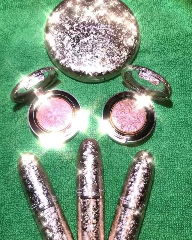 听说你们都爱这朵不会融化的雪花？