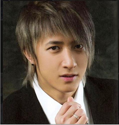 怎么梳出明星同款无碎发发型,明星发型女短碎发