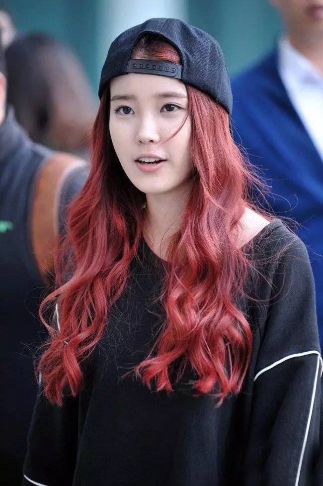 仙女必看必尝试的显白发色,流行色显白可盖白发