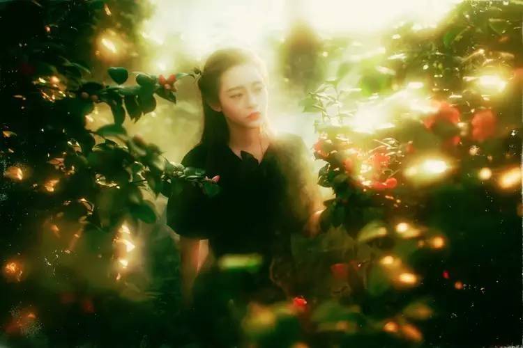 花季怎么拍好看,自由浪漫的人像照片