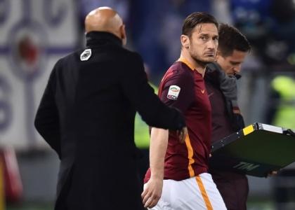 他是76一代唯一未退役巨星，40岁还秒射，效忠23载竟被逼退