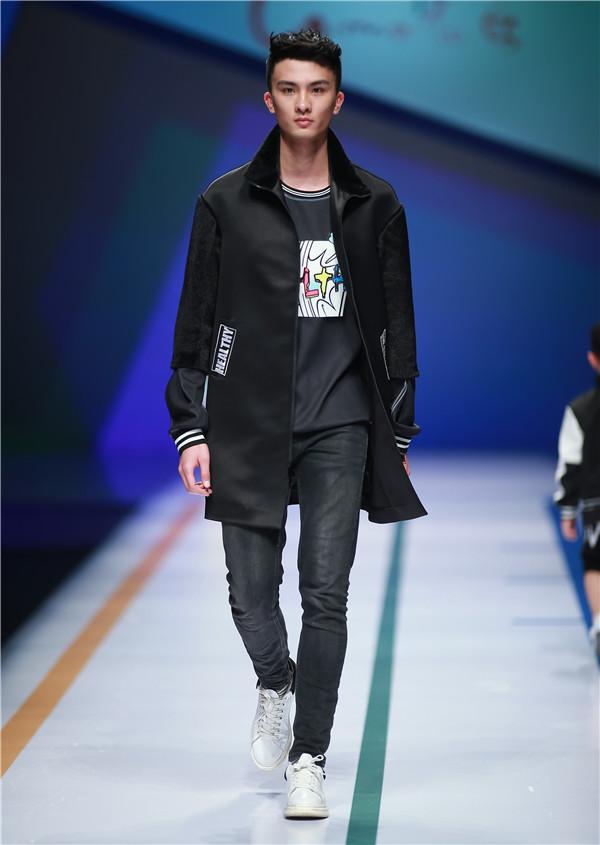 亲子装高颜值女神刘嘉带你感受奥运精神